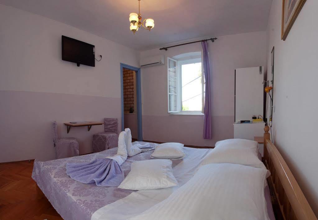 Dalmatian House Otel Split Dış mekan fotoğraf